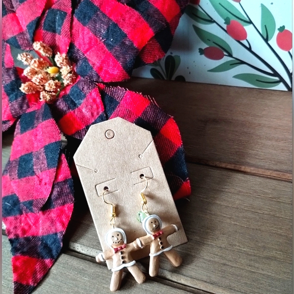 New Christmas Gingerbread Men Earrings